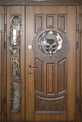 Металлическая полуторастворчатая термодверь со стеклами, художественной ковкой и панелями МДФ Металлическая полуторастворчатая термодверь со стеклами, художественной ковкой и панелями МДФ