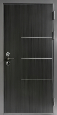 Квартирная металлическая дверь с панелями МДФ серого цвета с молдингами Квартирная металлическая дверь с панелями МДФ серого цвета с молдингами