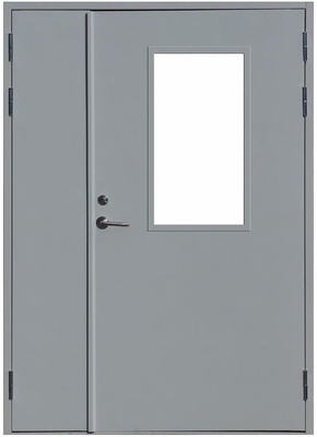 Полуторастворчатая огнестойкая серая дверь EI-60 с остеклением Полуторастворчатая огнестойкая серая дверь EI-60 с остеклением
